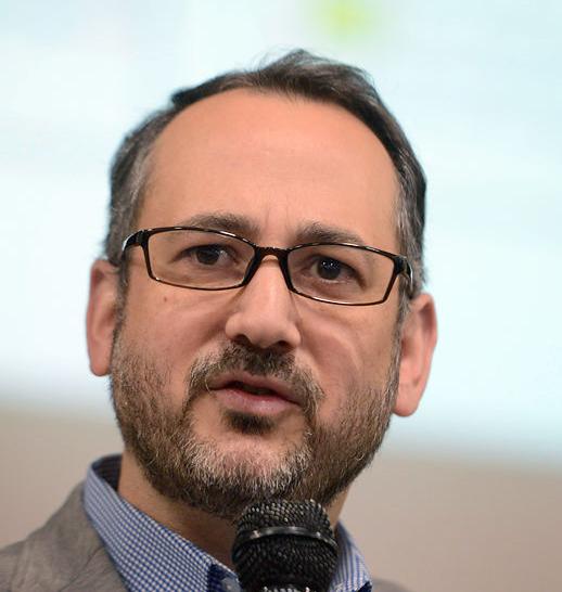Columbia Public School Superintendent Peter Stiepleman